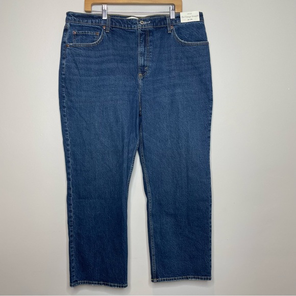Abercrombie & Fitch Women’s Vintage Straight High Rise Jeans in Dark Wash NWT - Picture 2 of 12